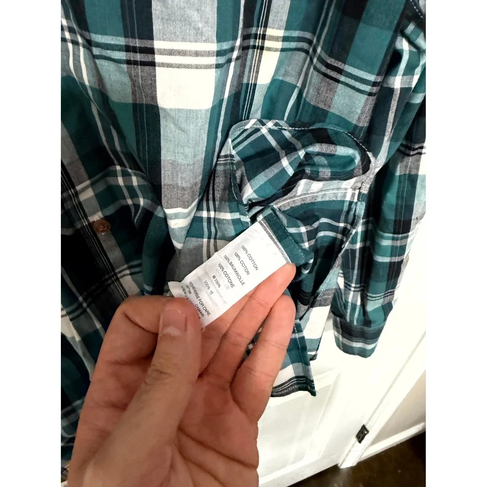 J. Crew Button Down Shirt Mens Medium Teal Plaid Long Sleeve Cotton
